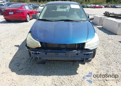 2008 Ford Focus Se/Ses z USA, uszkodzony, nr VIN 1FAHP35NX8W297572